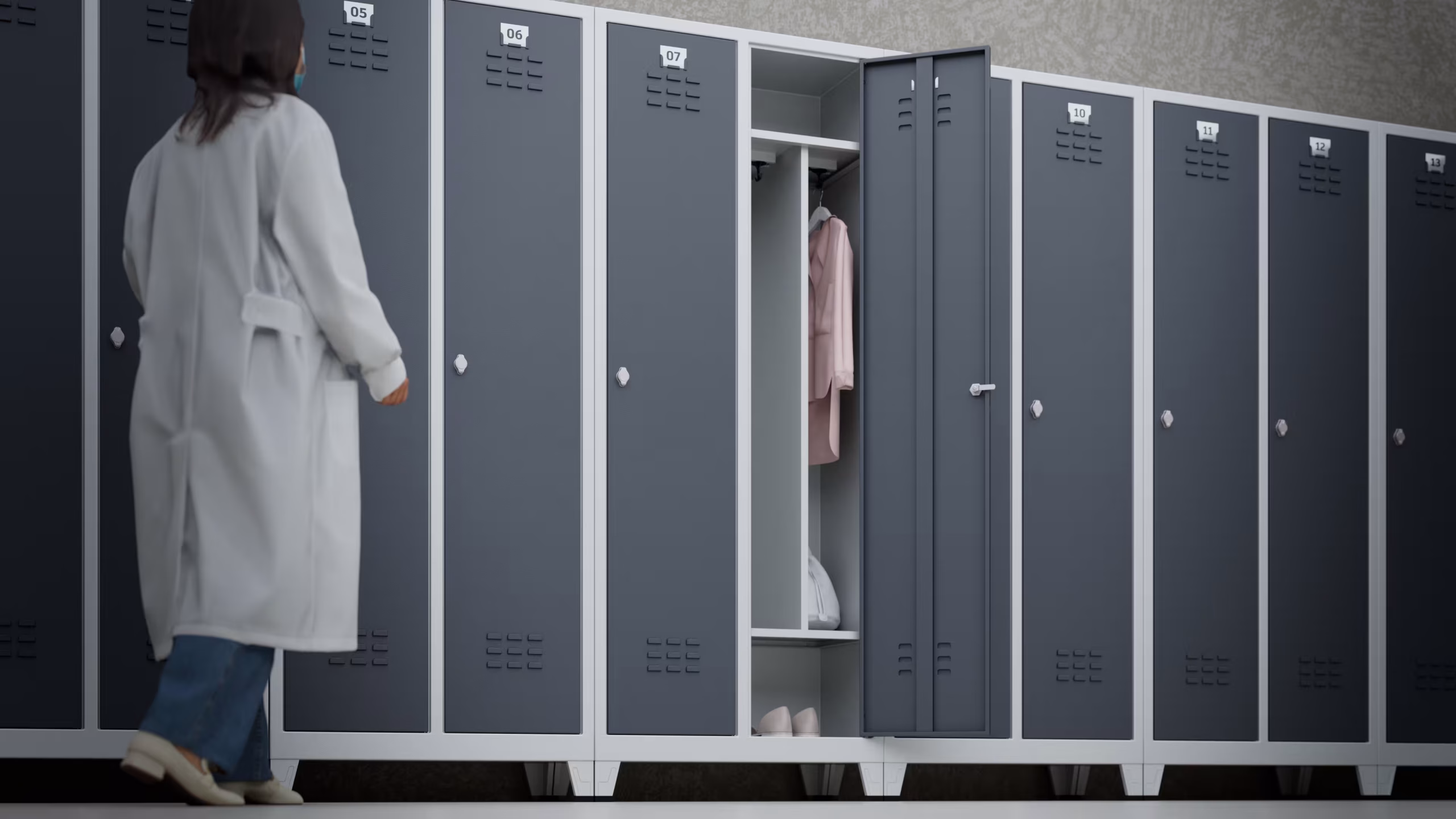 Clean & Dirty Lockers